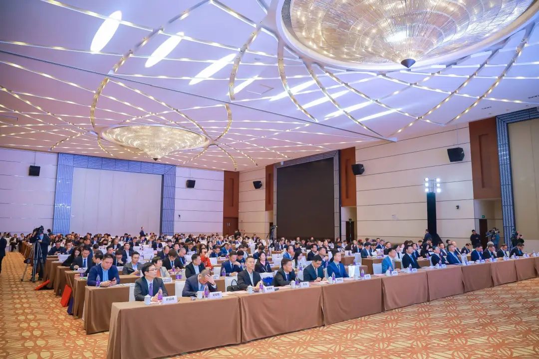 榮譽時刻 | 強輝精工瓷磚上榜“有家就有佛山造”產業IP品牌企業(圖2) 榮譽時刻 | 強輝精工瓷磚上榜“有家就有佛山造”產業IP品牌企業(圖2)