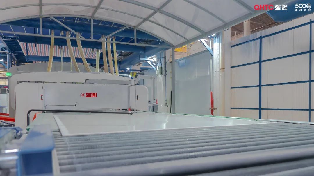 榮譽時刻 | 強輝精工瓷磚上榜“有家就有佛山造”產業IP品牌企業(圖7) 榮譽時刻 | 強輝精工瓷磚上榜“有家就有佛山造”產業IP品牌企業(圖7)