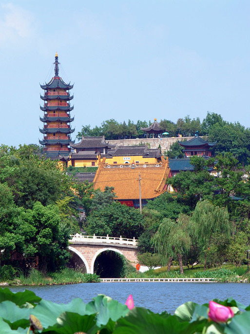 終端風(fēng)采 | 強(qiáng)輝福州旗艦店,邂逅愜意如詩的藝術(shù)空間(圖2) 終端風(fēng)采 | 強(qiáng)輝福州旗艦店,邂逅愜意如詩的藝術(shù)空間(圖2)