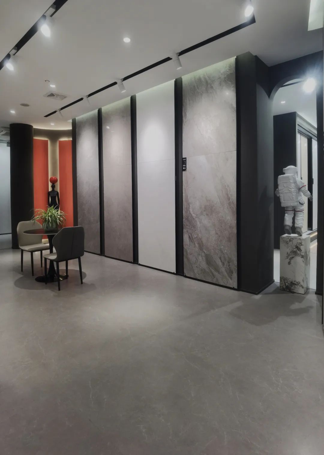 終端風(fēng)采 | 強(qiáng)輝福州旗艦店,邂逅愜意如詩的藝術(shù)空間(圖11) 終端風(fēng)采 | 強(qiáng)輝福州旗艦店,邂逅愜意如詩的藝術(shù)空間(圖11)