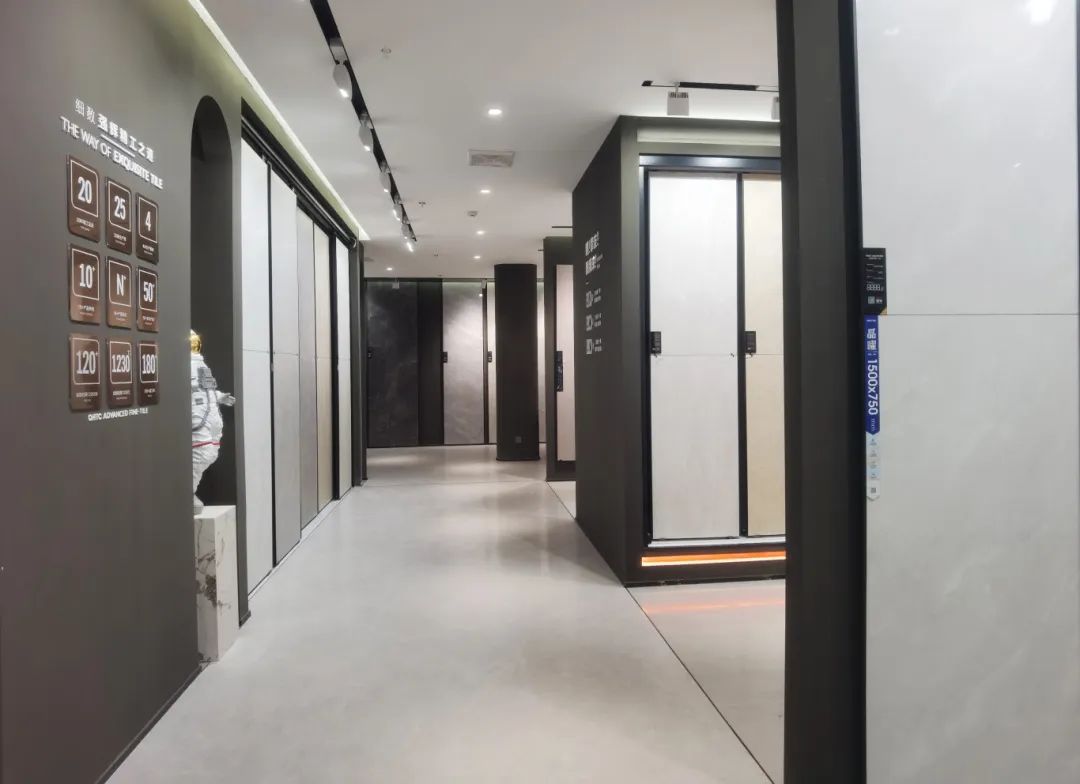 終端風(fēng)采 | 強(qiáng)輝福州旗艦店,邂逅愜意如詩的藝術(shù)空間(圖12) 終端風(fēng)采 | 強(qiáng)輝福州旗艦店,邂逅愜意如詩的藝術(shù)空間(圖12)