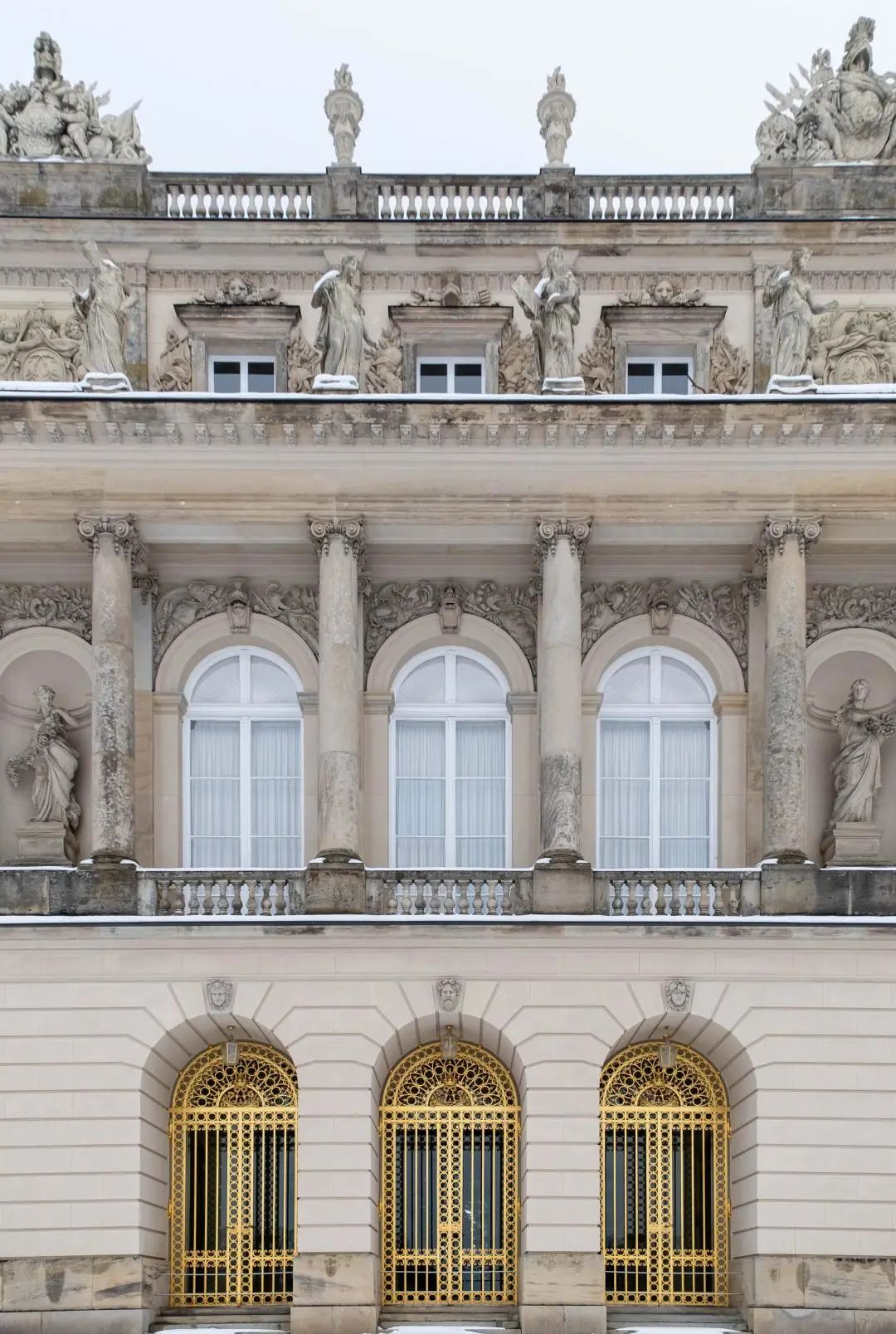 新品速遞 | 強(qiáng)輝750x1500mm大板,帶你發(fā)現(xiàn)世界的美妙!(圖7) 新品速遞 | 強(qiáng)輝750x1500mm大板,帶你發(fā)現(xiàn)世界的美妙!(圖7)