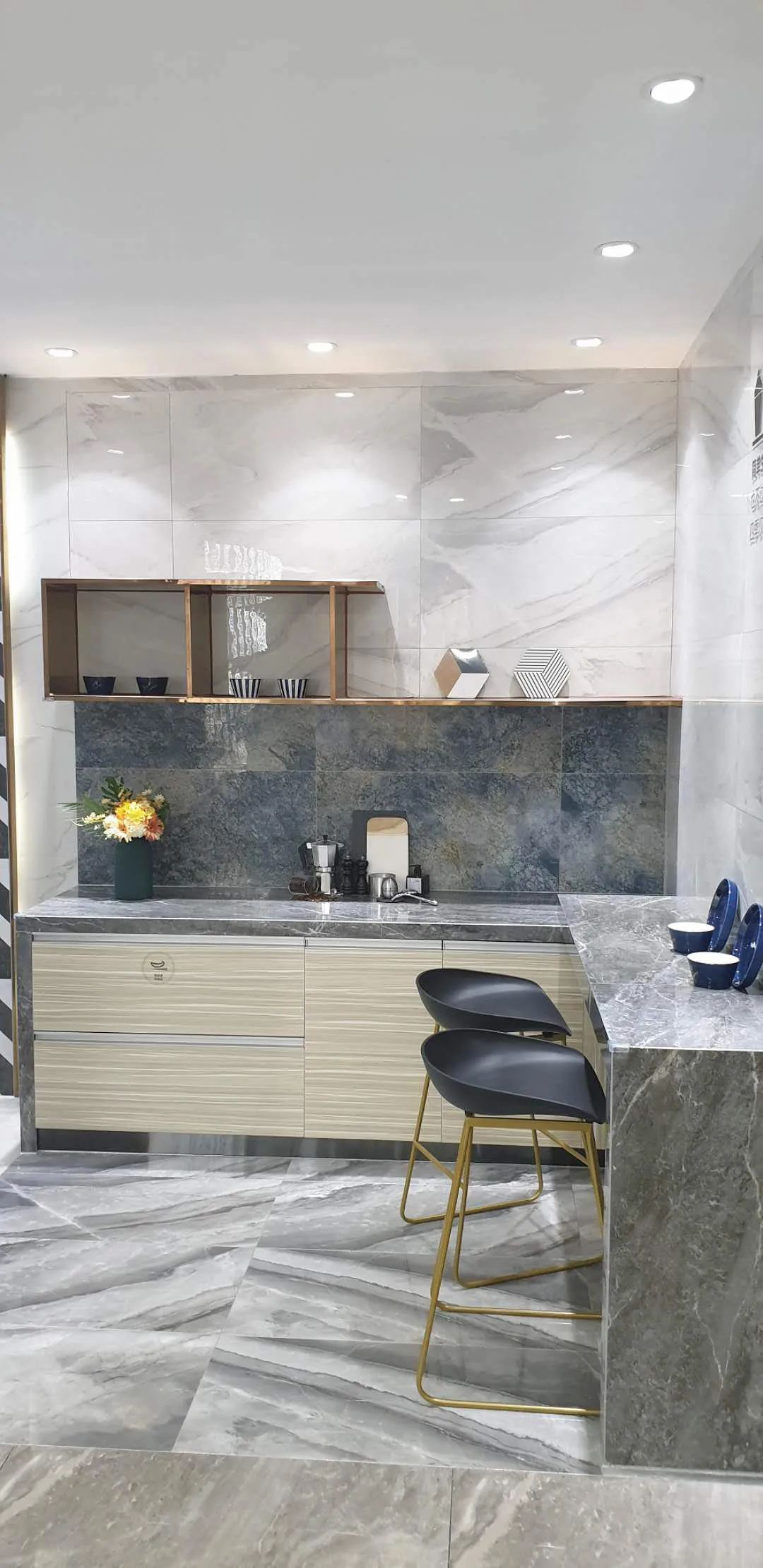 20周年終端巡禮丨強輝優秀經銷商是如何練成的?(一)(圖8) 20周年終端巡禮丨強輝優秀經銷商是如何練成的?(一)(圖8)