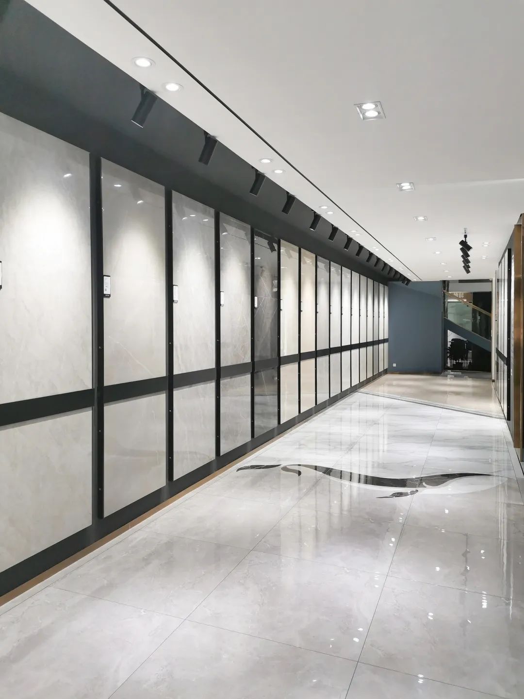 20周年終端巡禮丨強輝優秀經銷商是如何練成的?(一)(圖16) 20周年終端巡禮丨強輝優秀經銷商是如何練成的?(一)(圖16)