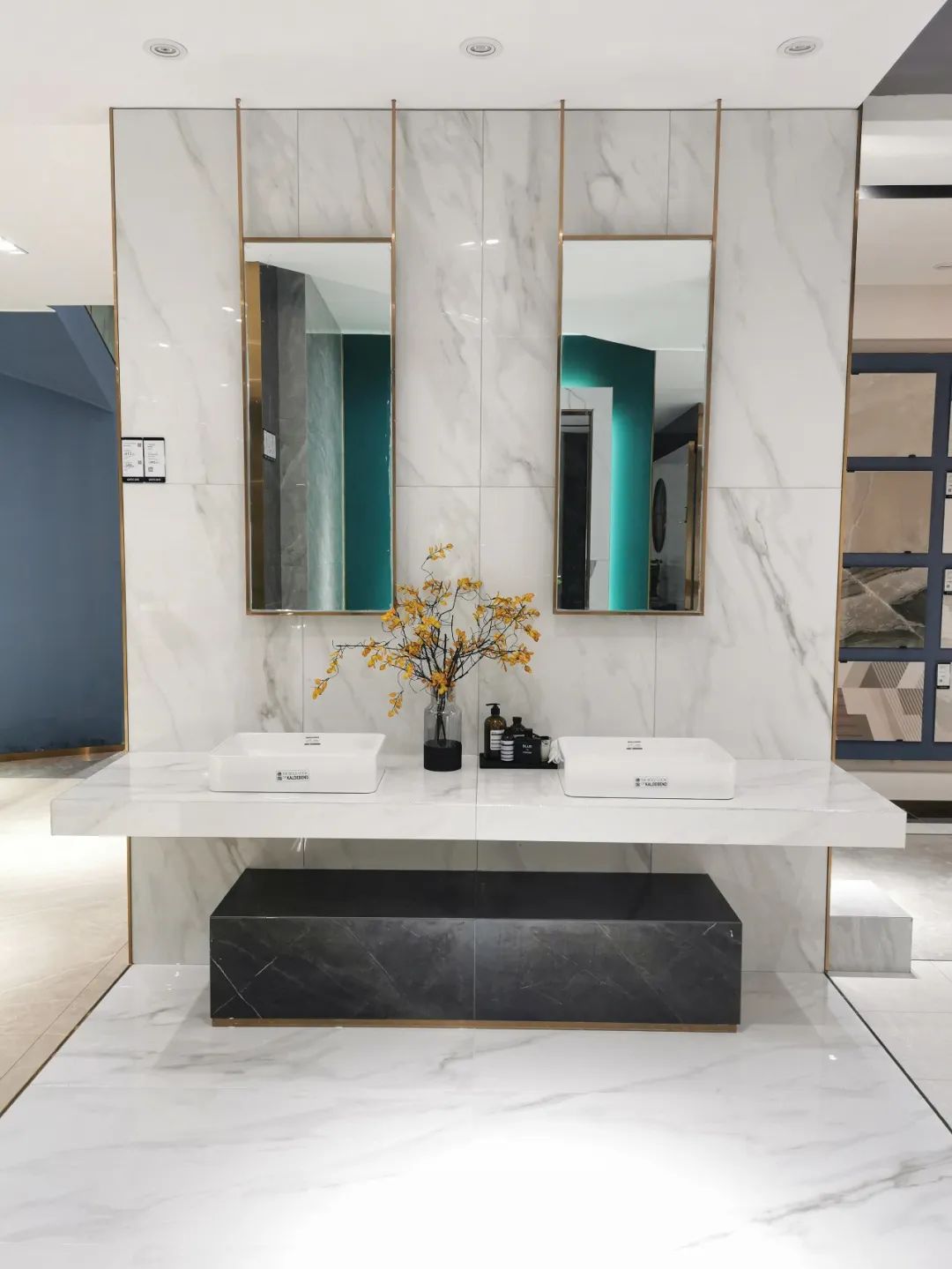 20周年終端巡禮丨強輝優秀經銷商是如何練成的?(一)(圖24) 20周年終端巡禮丨強輝優秀經銷商是如何練成的?(一)(圖24)