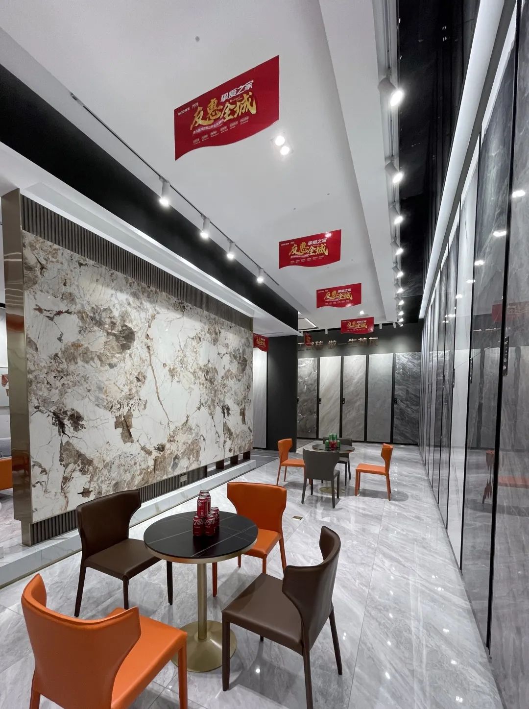 終端風采 | 強輝武穴旗艦店,發現更多美的可能(圖10) 終端風采 | 強輝武穴旗艦店,發現更多美的可能(圖10)