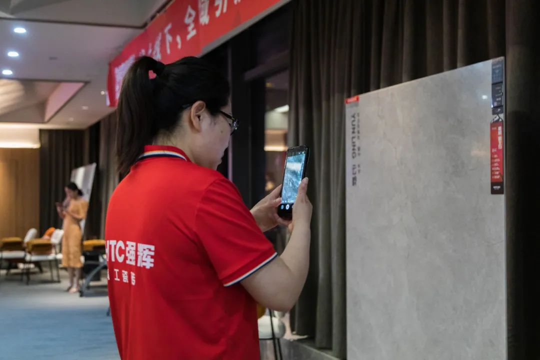 創(chuàng)變?賦能 | 2024強(qiáng)輝新品品鑒會暨區(qū)域培訓(xùn)峰會鄭州站圓滿結(jié)束(圖14)