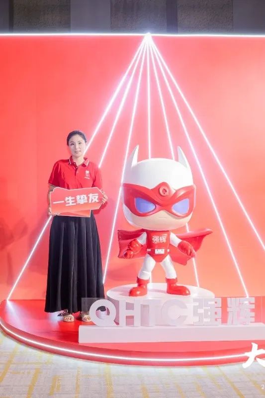 大地·大師·大宅 | 2024強(qiáng)輝精工瓷磚全國(guó)經(jīng)銷商峰會(huì)圓滿舉辦！(圖45)