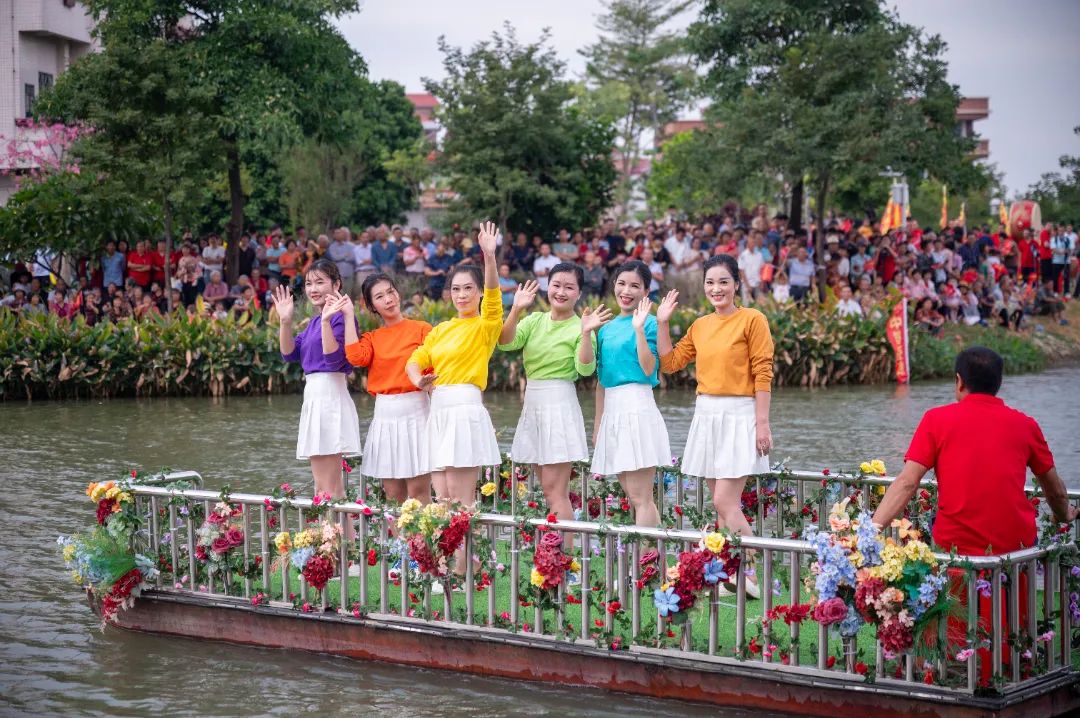 燃動金秋 | 草艇競渡，奪人風采彰顯非遺文化瑰寶之韻(圖7)