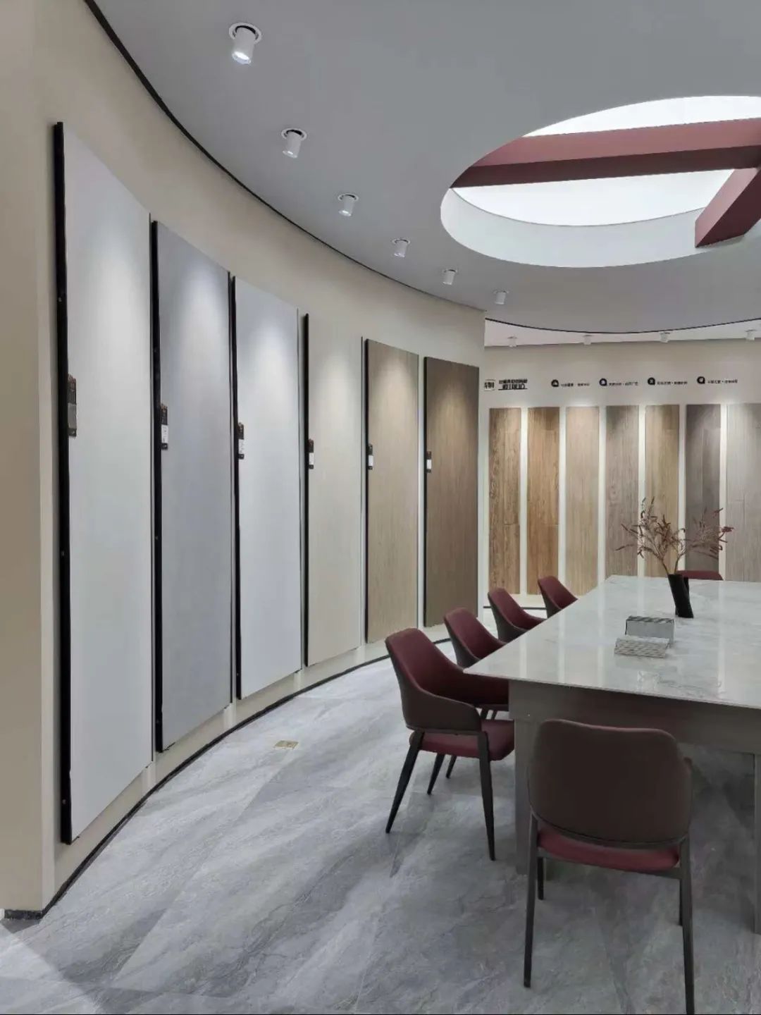 終端風采 | 強輝聊城旗艦店,沉浸式體驗現代高端設計美學(圖9) 終端風采 | 強輝聊城旗艦店,沉浸式體驗現代高端設計美學(圖9)