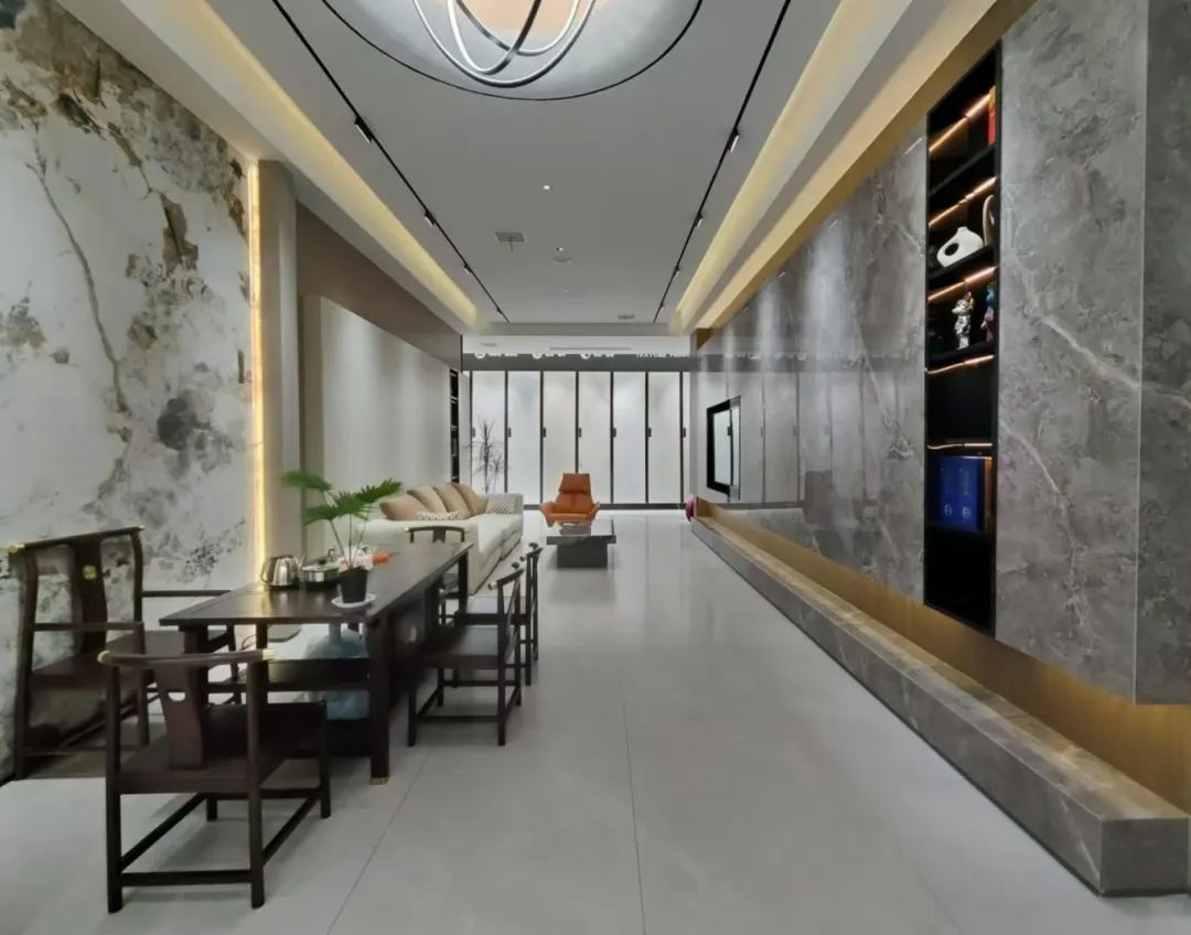 終端風采 | 強輝聊城旗艦店,沉浸式體驗現代高端設計美學(圖18) 終端風采 | 強輝聊城旗艦店,沉浸式體驗現代高端設計美學(圖18)