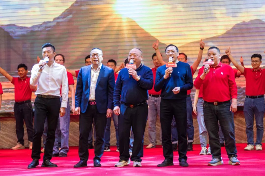 聚勢·創變·敢為 | 強輝集團2025年迎新晚會圓滿結束，共繪未來新藍圖(圖20)