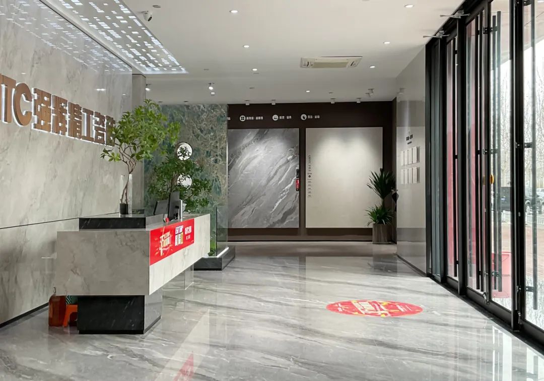 終端風(fēng)采 | 強(qiáng)輝東營旗艦店，探尋質(zhì)感空間的詩意生活(圖6)