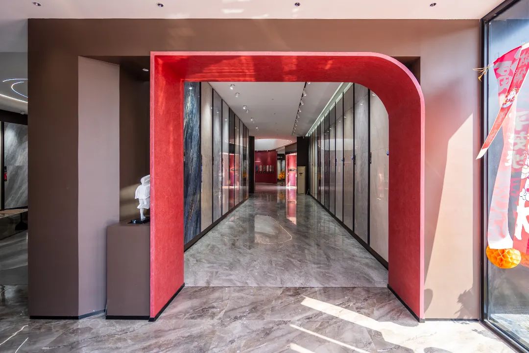 終端風采 | 強輝晉江旗艦店,品味質感大師館,打卡美學新坐標(圖8) 終端風采 | 強輝晉江旗艦店,品味質感大師館,打卡美學新坐標(圖8)